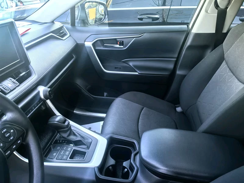 Toyota RAV4 2020 #6 Toyota RAV4 2020 car image #6