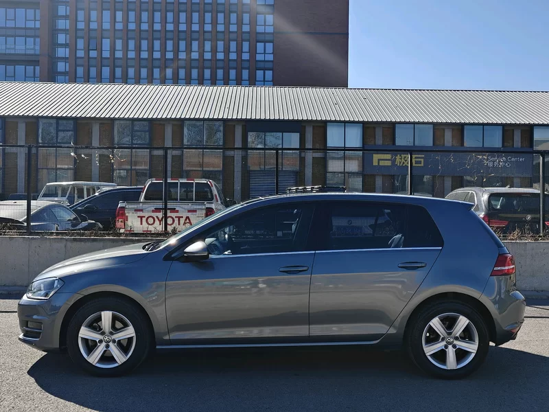 Volkswagen Golf 2014 #6 Volkswagen Golf 2014 car image #6