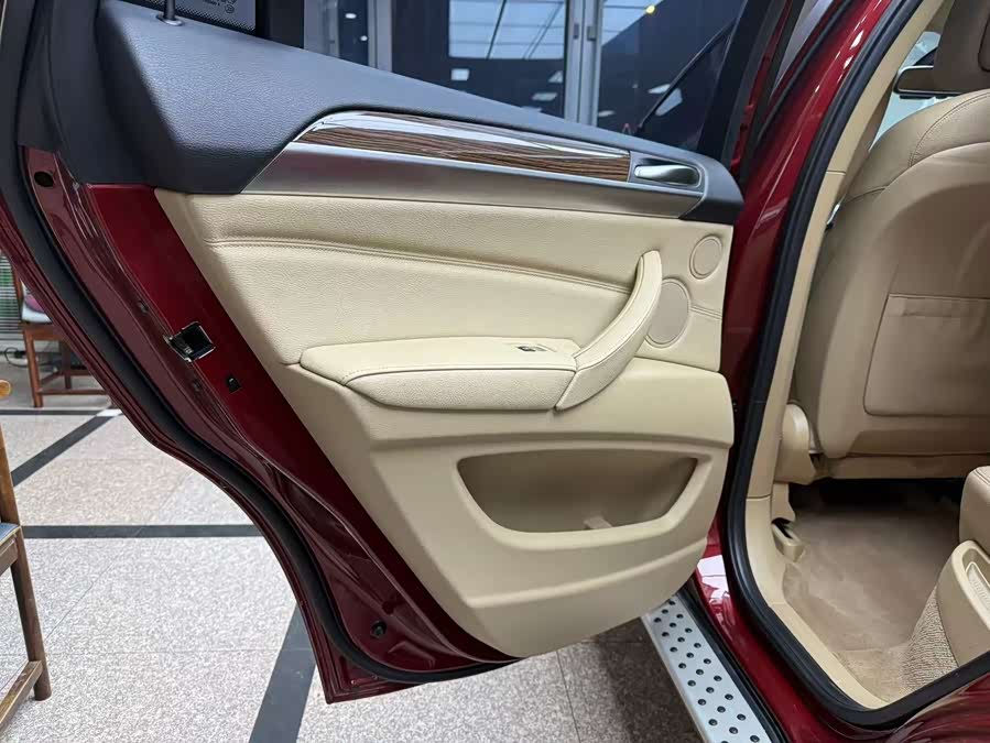 BMW X6 2012 immagine di auto #42