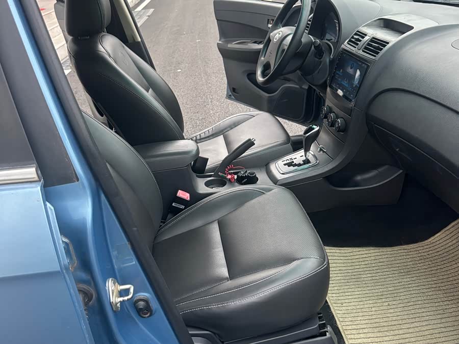 BYD L3 2015 car image #42