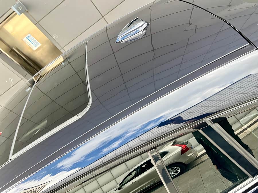 BMW X4 2020 car image #42