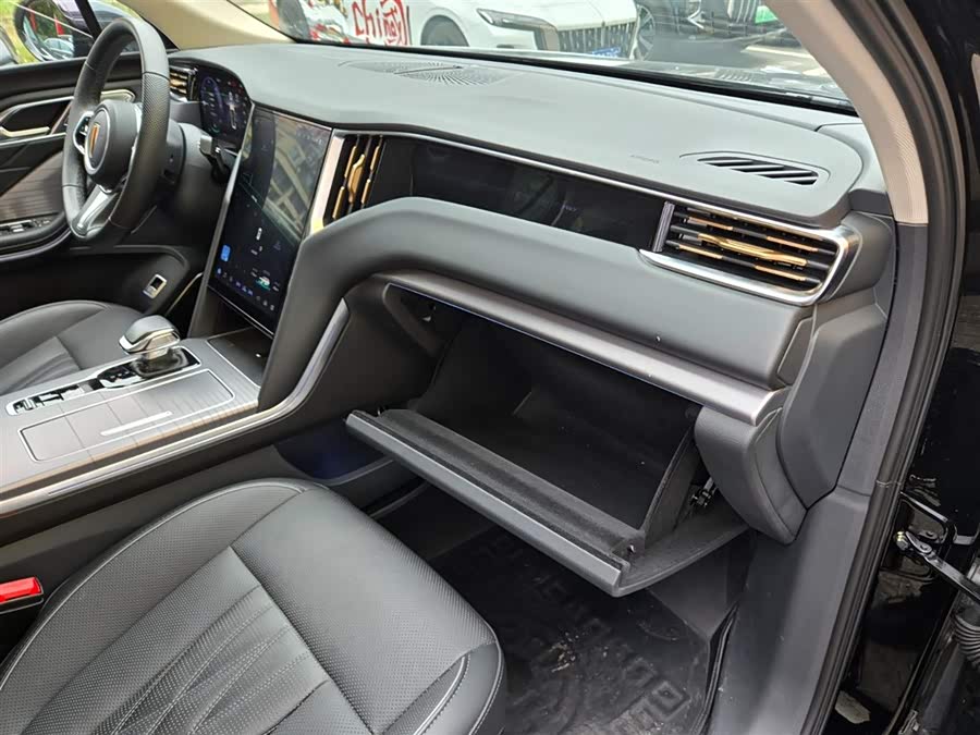 HongQi HS7 PHEV 2024 #42 HongQi HS7 PHEV 2024 car image #42