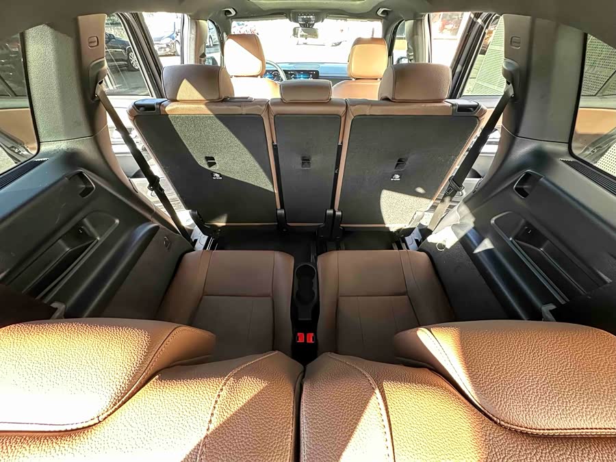 Mercedes-Benz GLB Class 2022 #42 Mercedes-Benz GLB Class 2022 car image #42