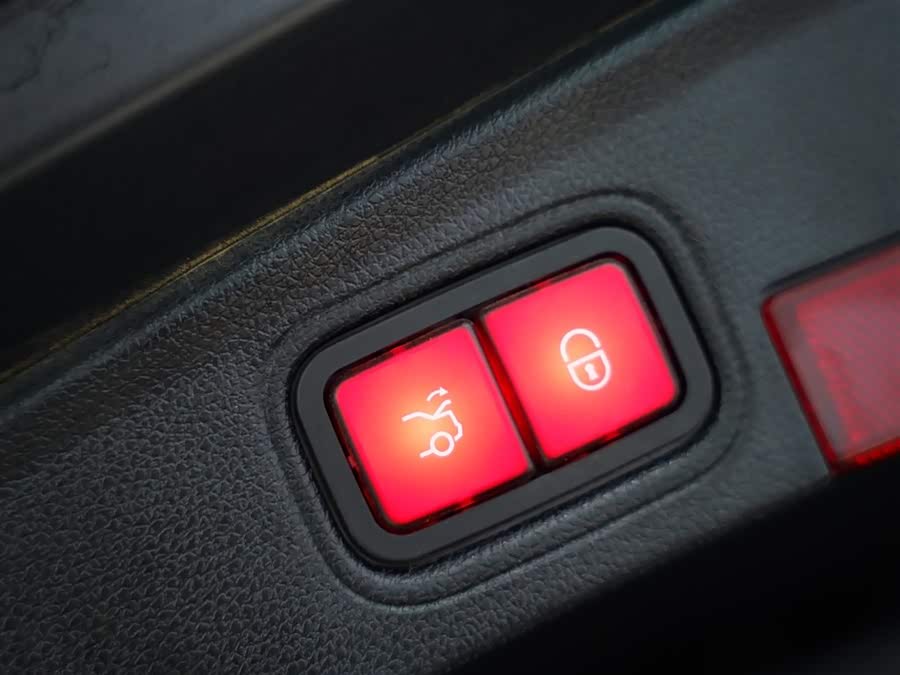 Mercedes-Benz C AMG 2021 car image #42