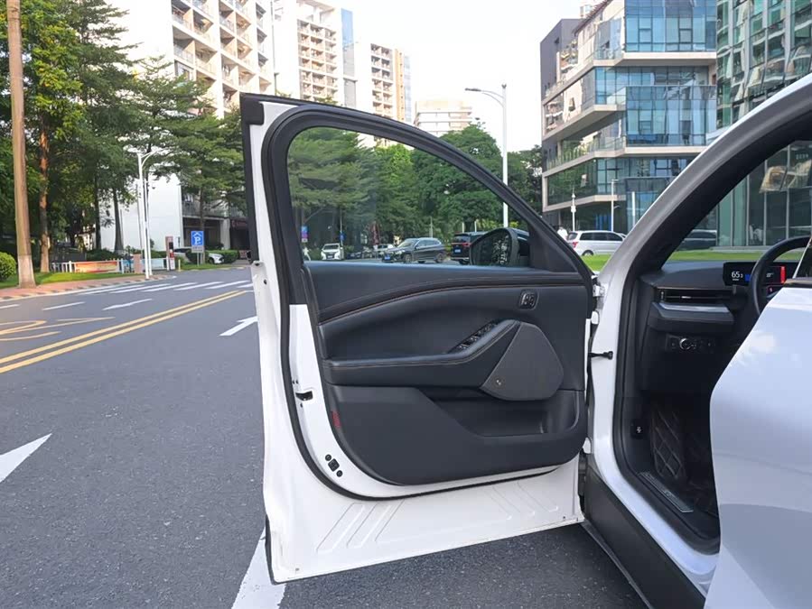 Ford Mustang Mach-E 2023 #42 Ford Mustang Mach-E 2023 car image #42