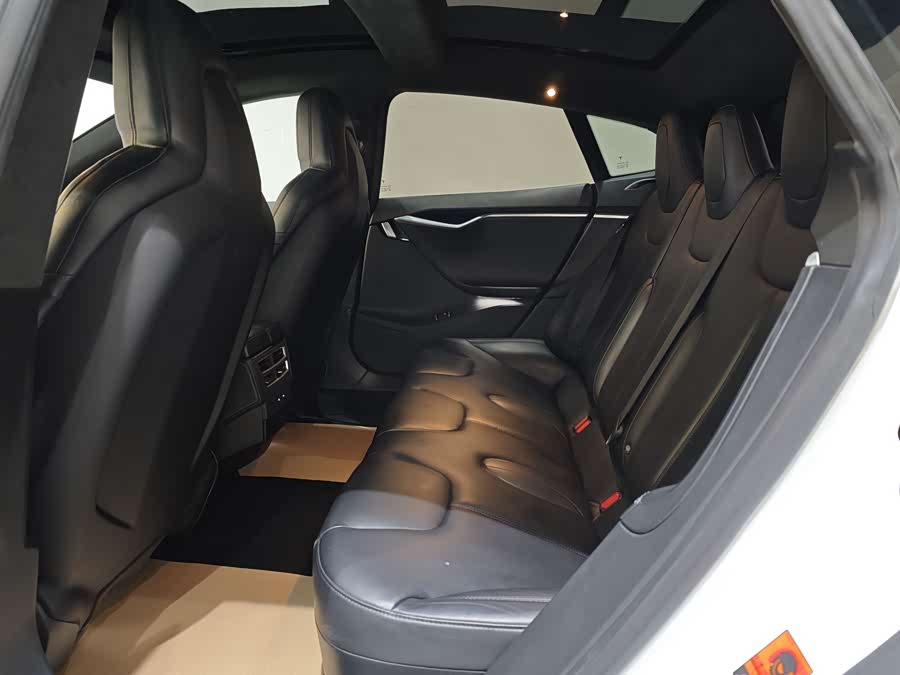 特斯拉 Model S 2017 汽车图片 #42