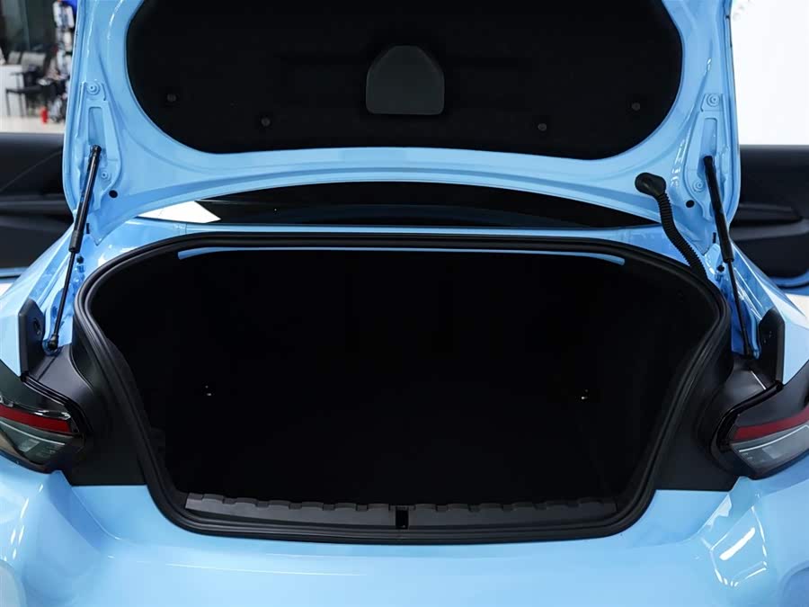 BMW M2 2024 car image #42