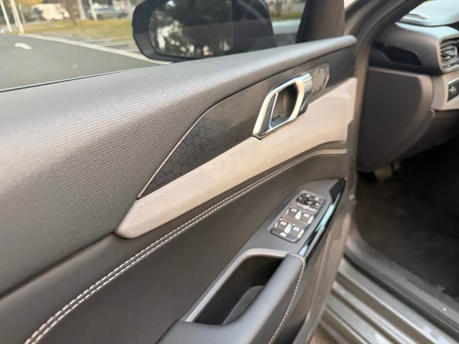 领克 领克03 2025 汽车图片 #42