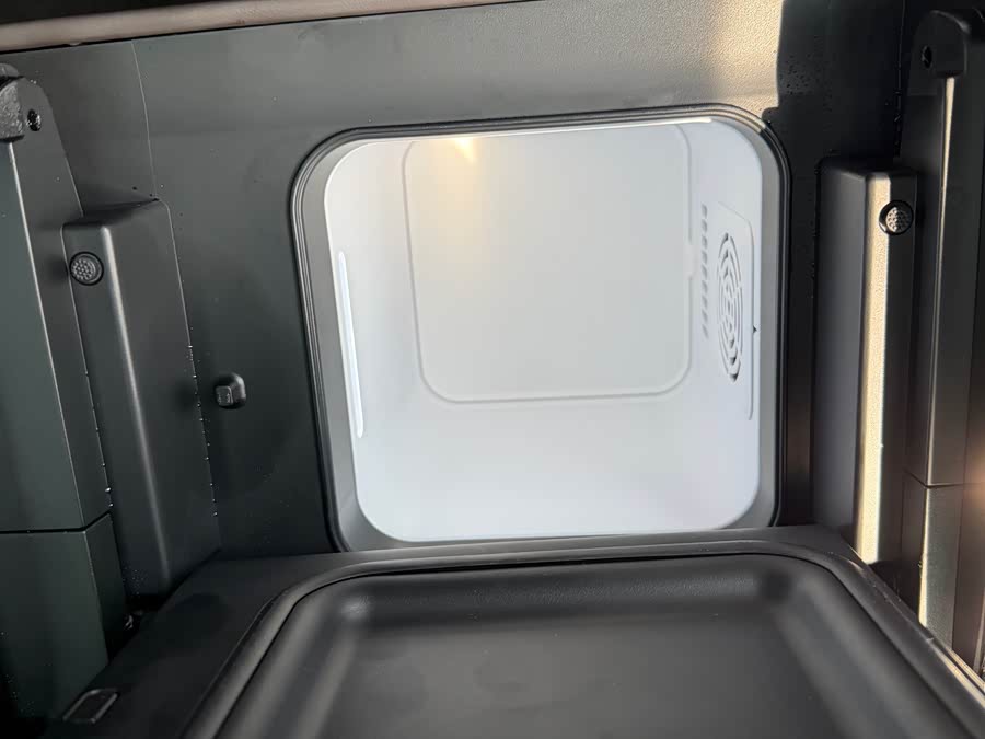 Denza Z9 2024 image de voiture #42