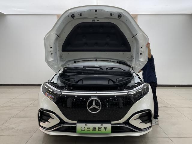 Mercedes-Benz EQS SUV 2025 car image #42