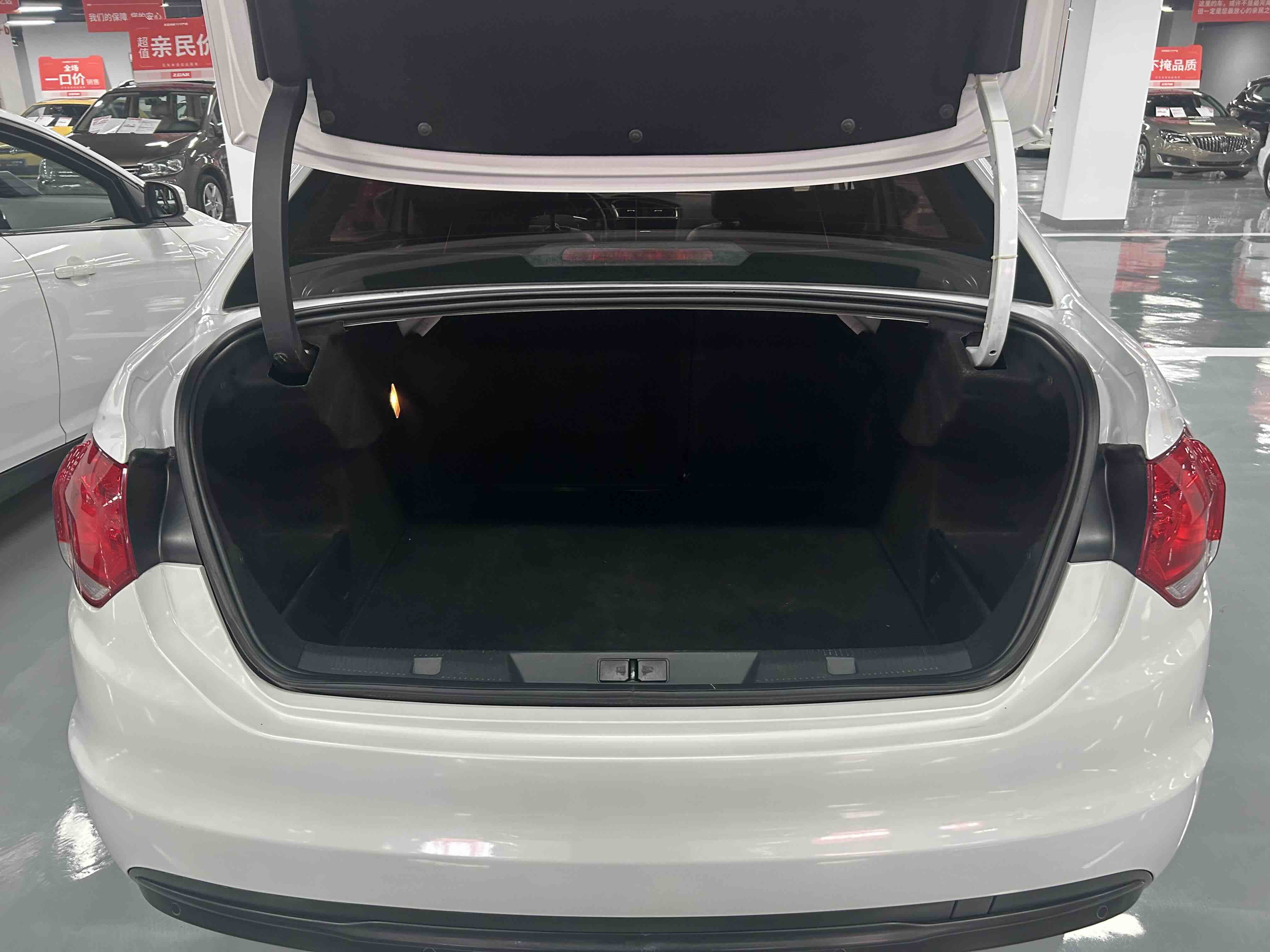 Citroen C4L 2013 #42 Citroen C4L 2013 car image #42