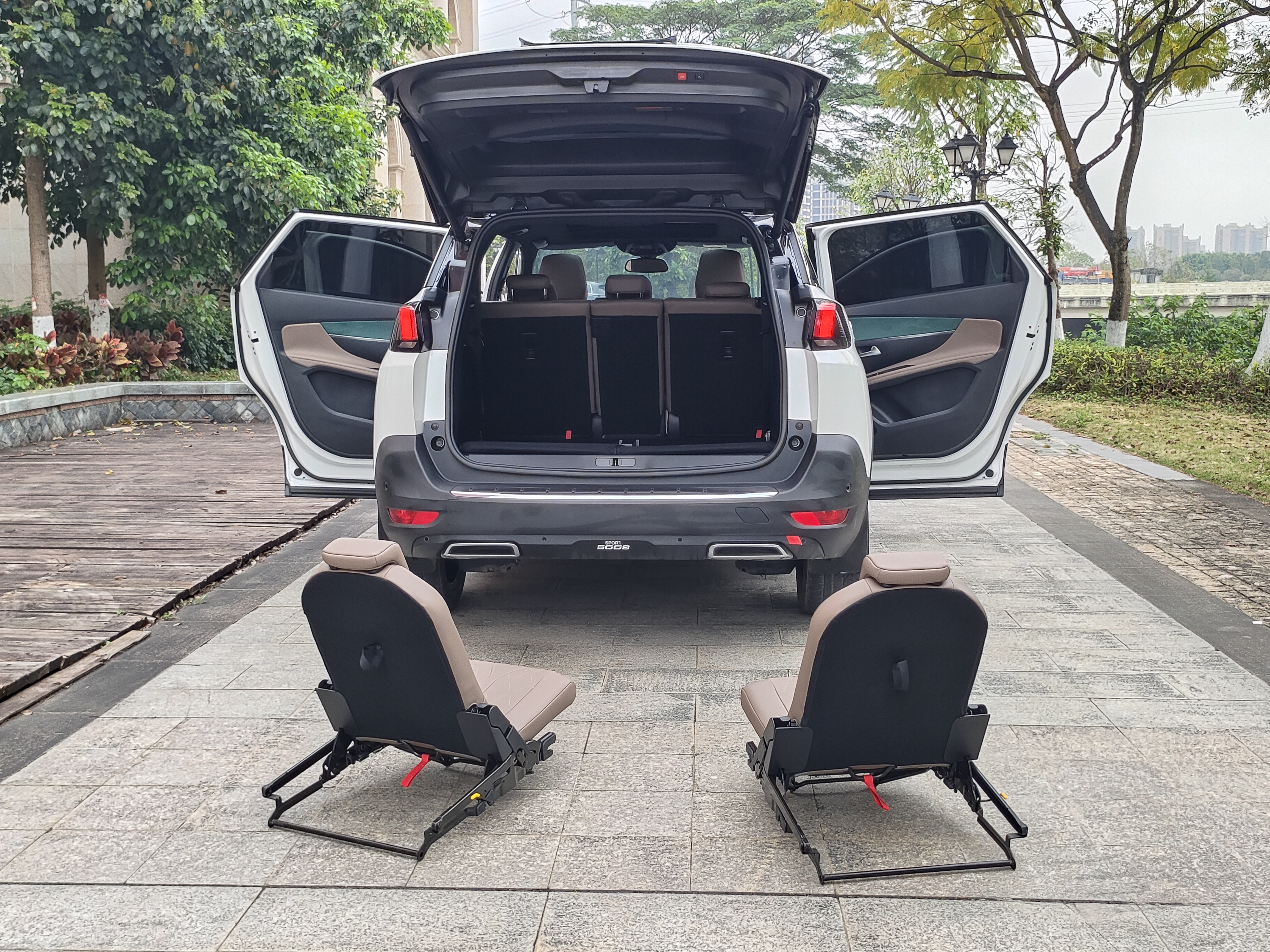 Peugeot 5008 2017 car image #42