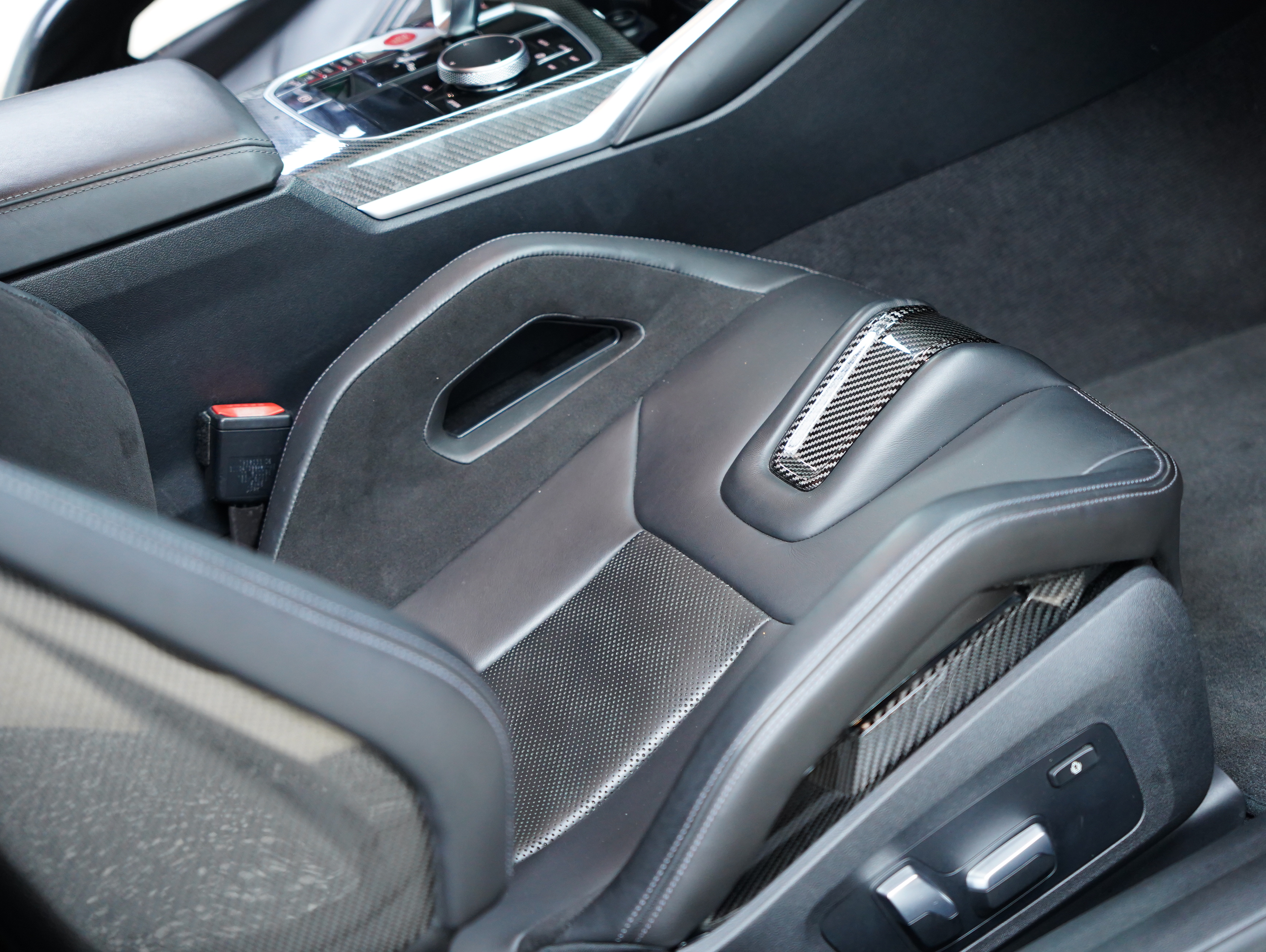 BMW M4 2023 car image #42