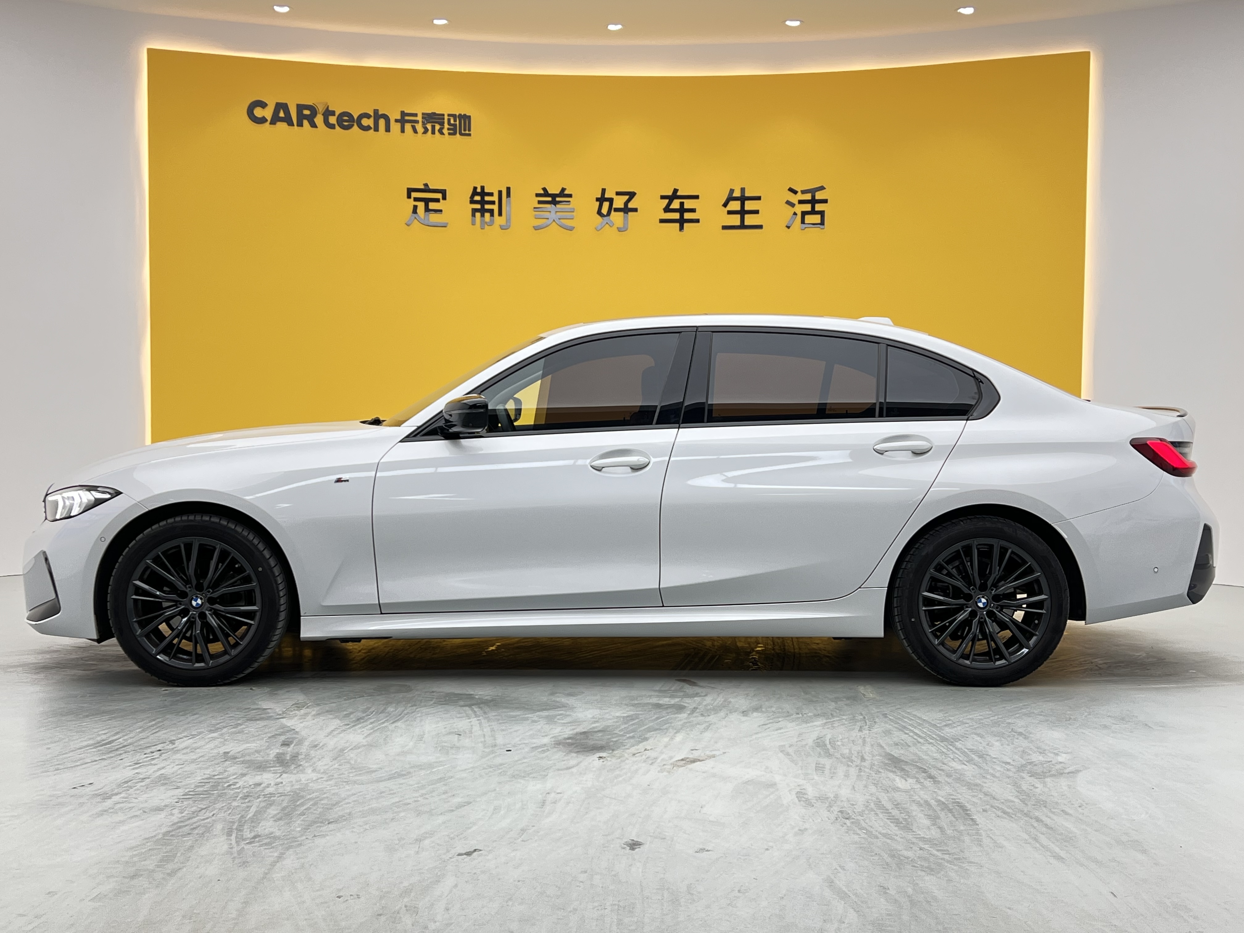 BMW 3 Series 2024 #42 BMW 3 Series 2024 car image #42