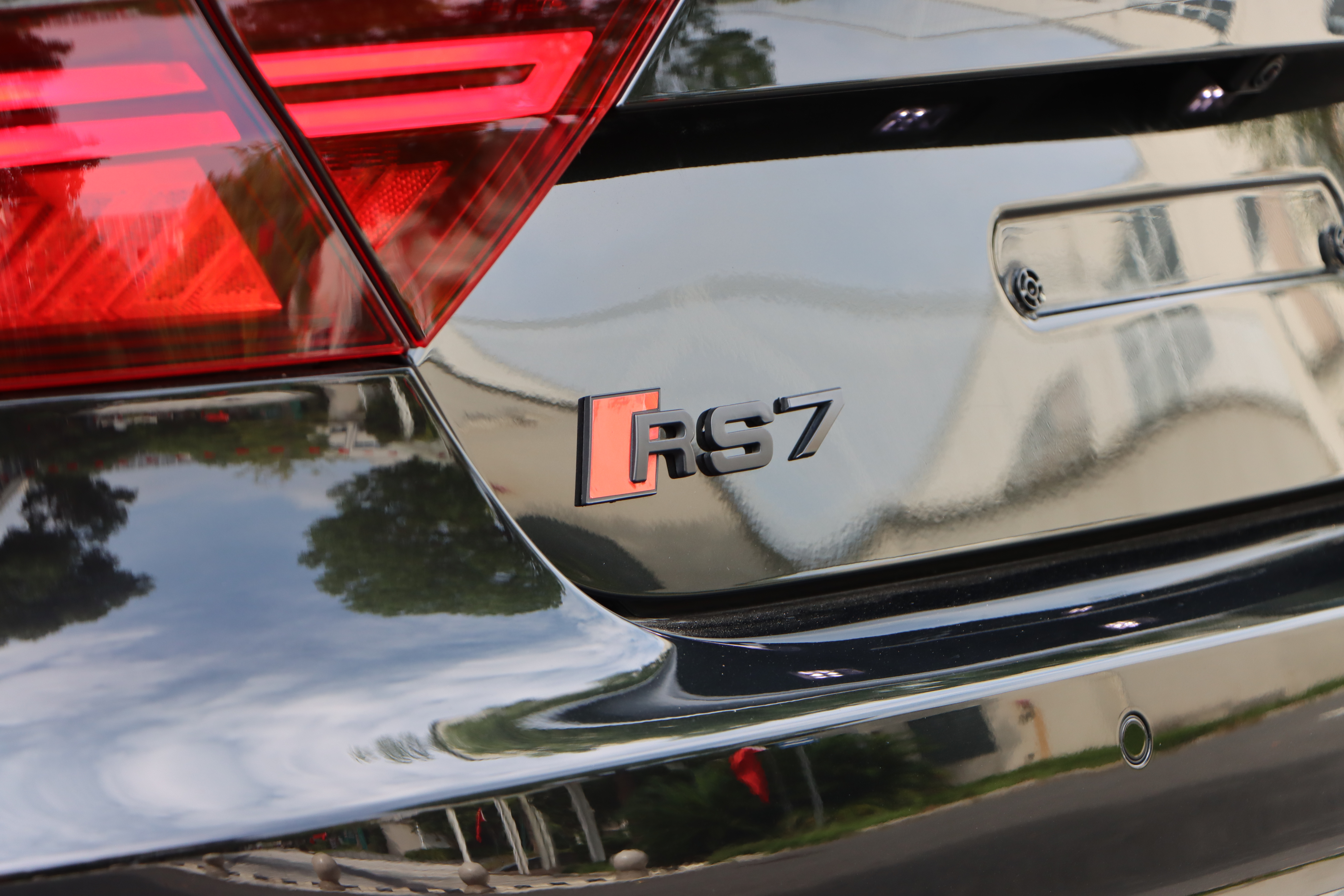 Audi RS 7 2018 #42 Audi RS 7 2018 car image #42