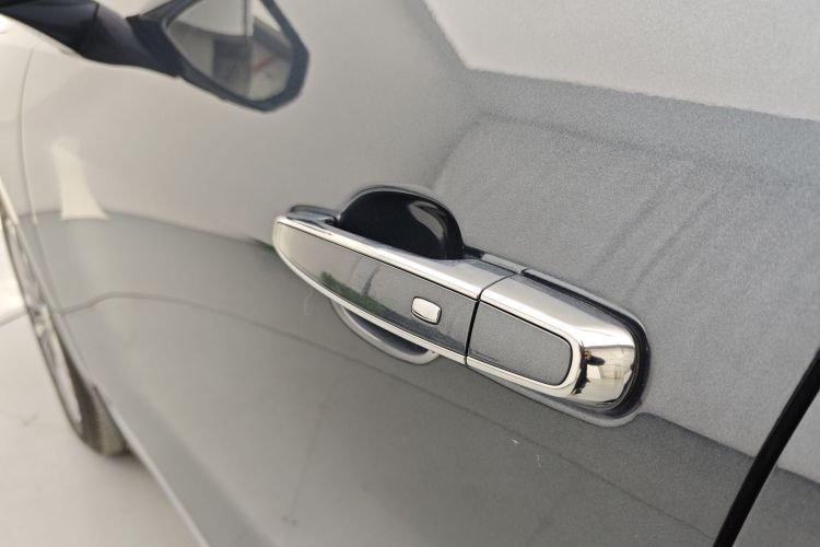 Chevrolet Blazer 2023 car image #42