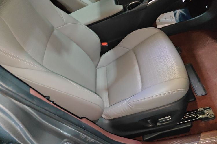 Toyota bZ4X 2023 #42 Toyota bZ4X 2023 immagine di auto #42