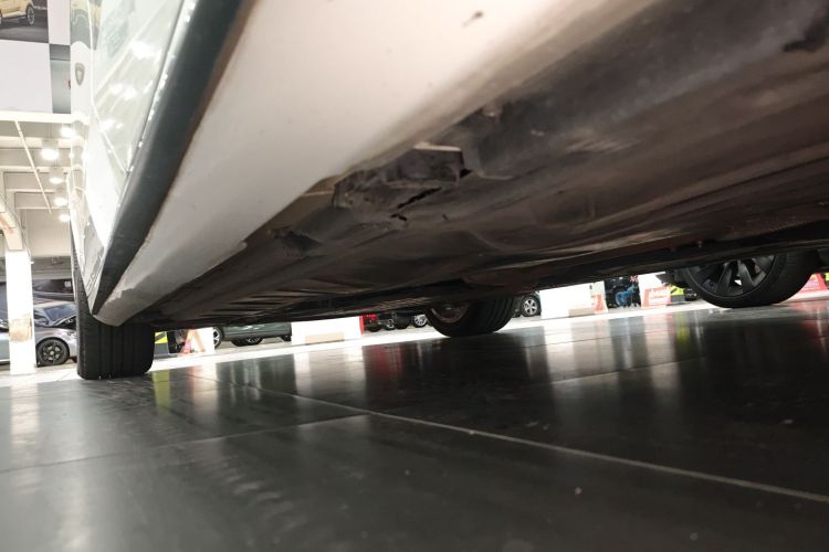 Mercedes-Benz E Class 2021 car image #42