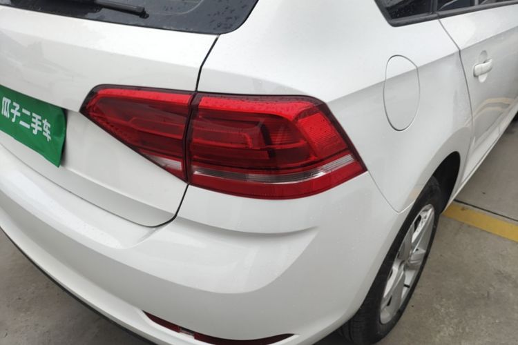 Volkswagen Santana 2017 car image #8