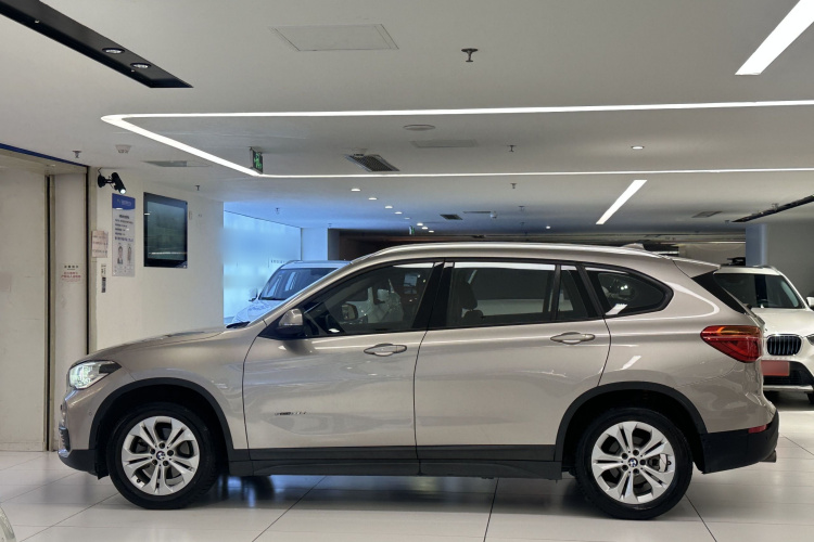 BMW X1 2017 image de voiture #5