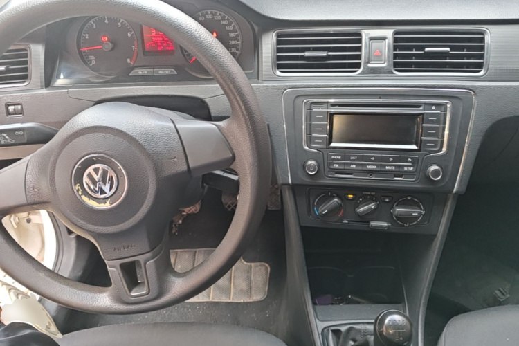 Volkswagen Santana 2017 #10 Volkswagen Santana 2017 car image #10
