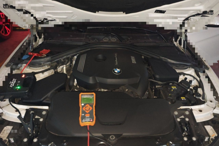 BMW 3 Series 2018 car image #22