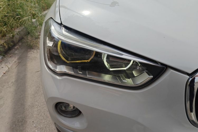 BMW X1 2018 #8 BMW X1 2018 car image #8