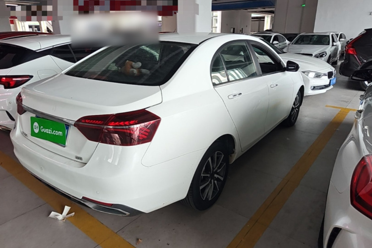 GEELY Emgrand 2020 car image #7