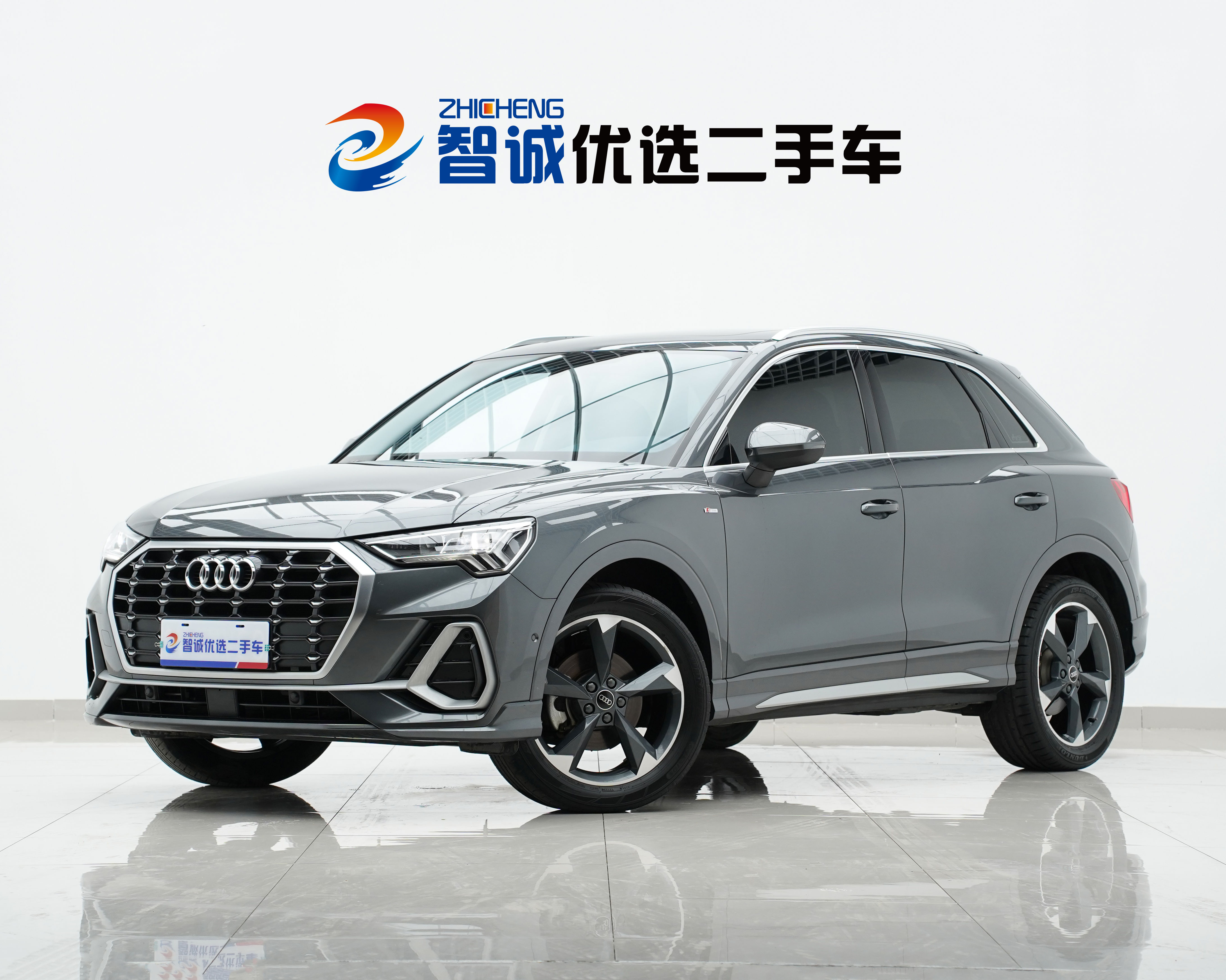 Audi Q3 2022 car image 