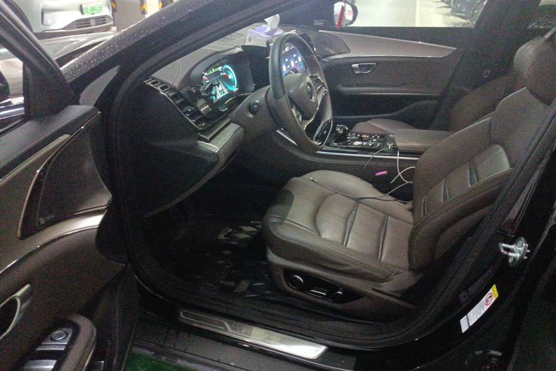 BYD Han 2022 #23 BYD Han 2022 car image #23