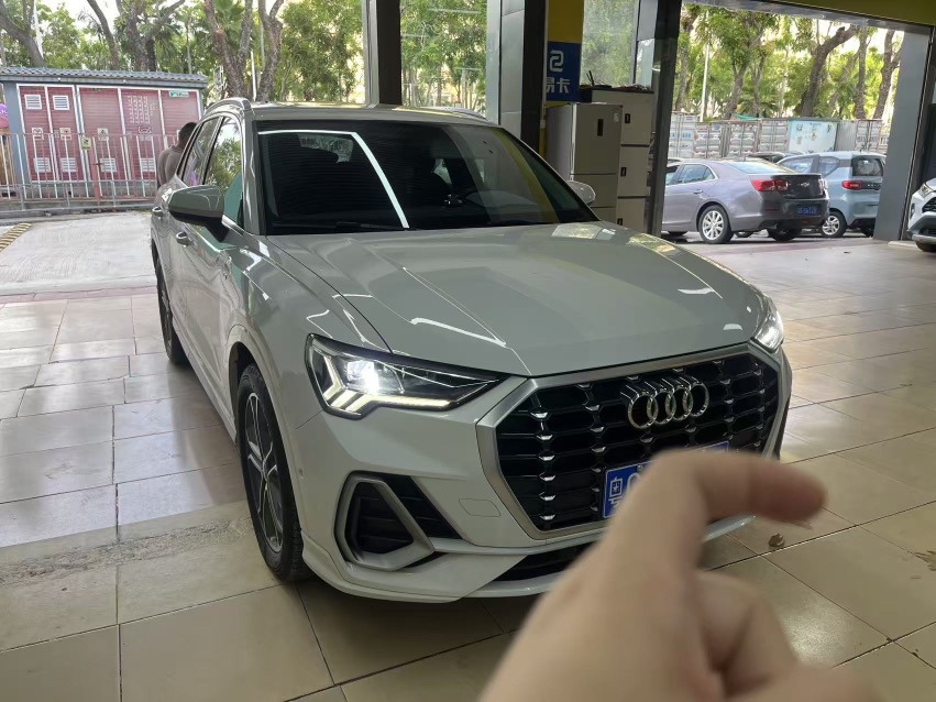 Audi Q3 2022 #3 Audi Q3 2022 car image #3