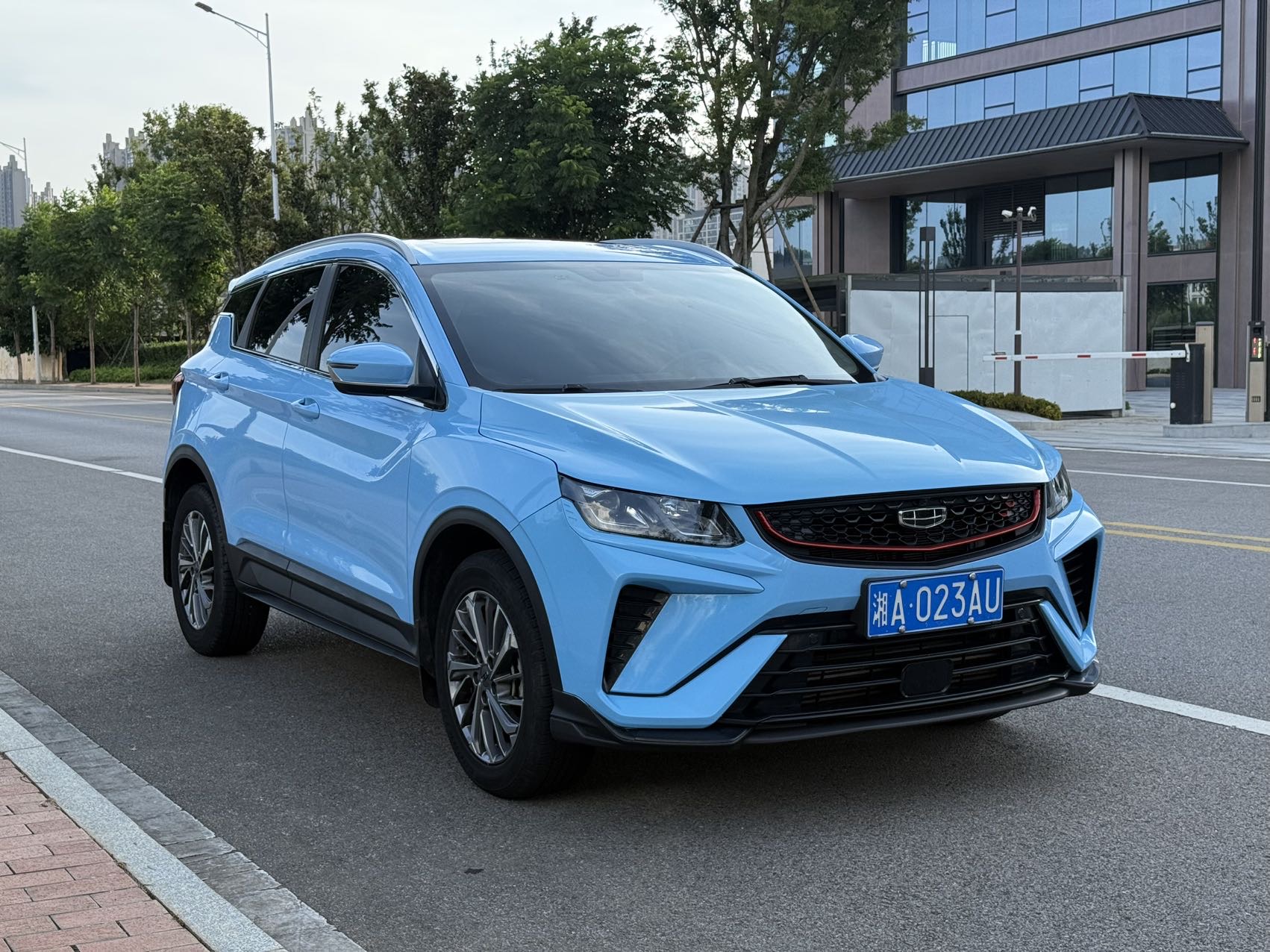 GEELY Coolray 2022 car image #8