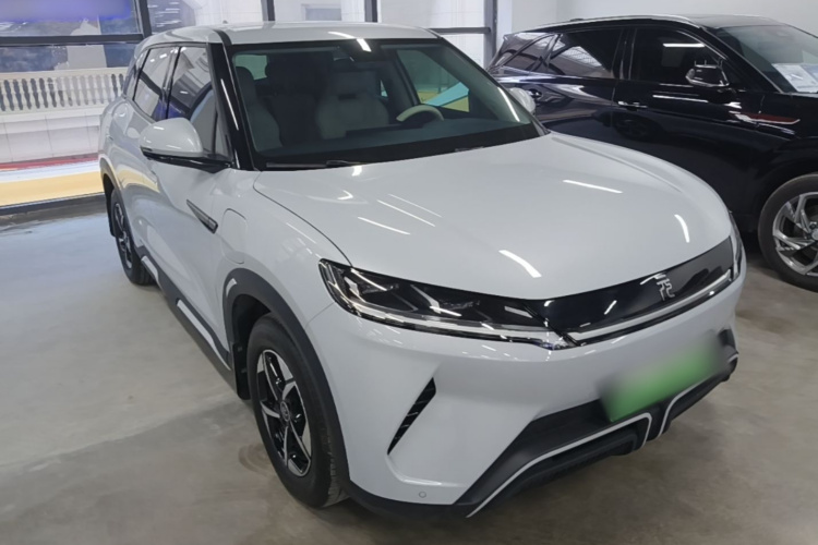 BYD YuanUP 2024 car image #4