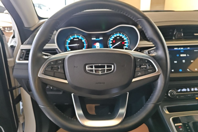 GEELY Emgrand 2020 #11 GEELY Emgrand 2020 car image #11