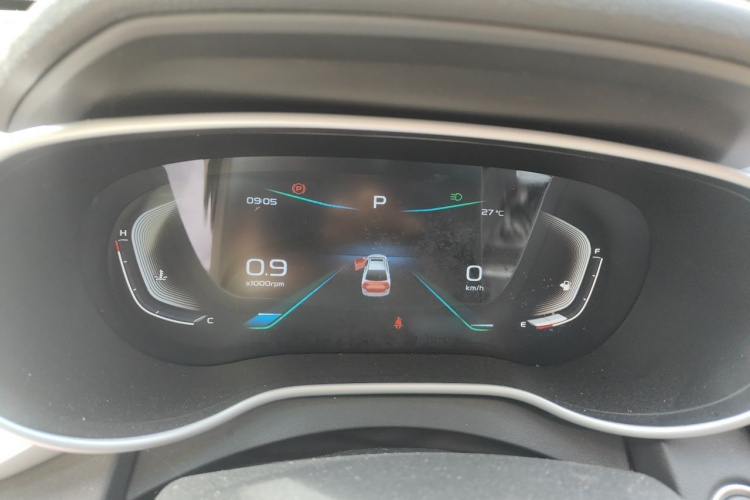 GEELY Emgrand 2019 car image #16