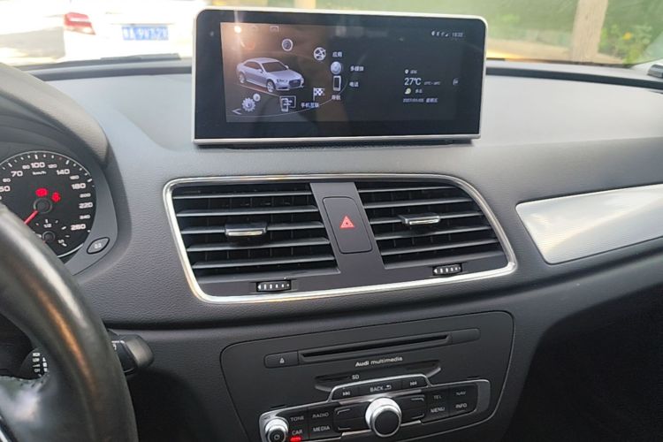Audi Q3 2015 #13 Audi Q3 2015 car image #13