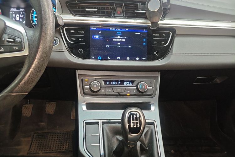 GEELY Emgrand 2020 #17 GEELY Emgrand 2020 car image #17