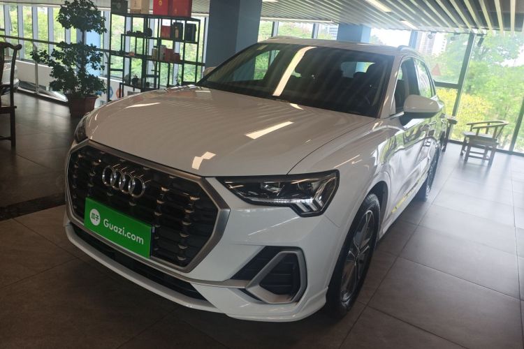Audi Q3 2026 #2 Audi Q3 2026 car image #2