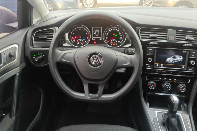 Volkswagen Golf 2019 #11 Volkswagen Golf 2019 car image #11