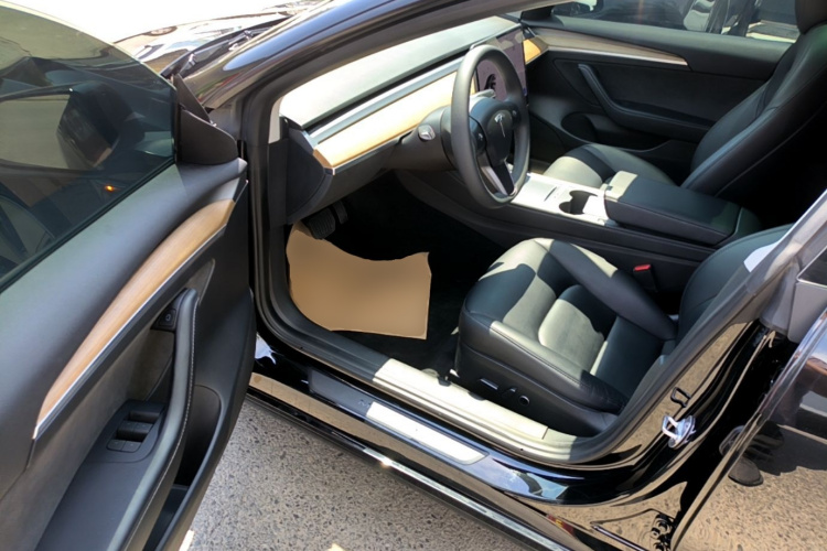 Tesla Model 3 2023 #16 Tesla Model 3 2023 car image #16