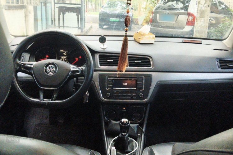 Volkswagen Lavida 2016 car image #11