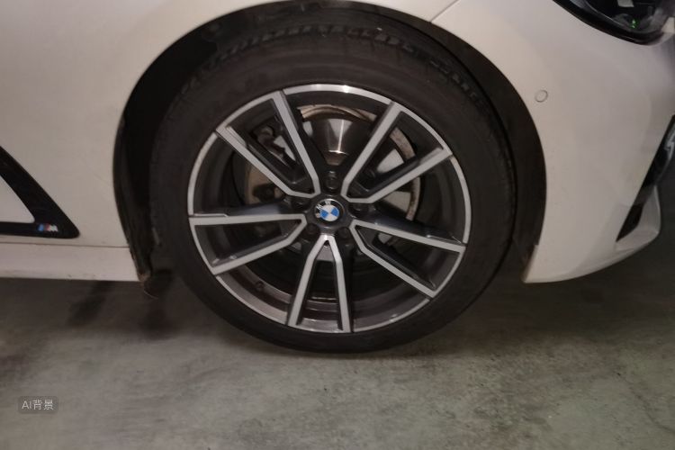 BMW 3 Series 2020 car image #9