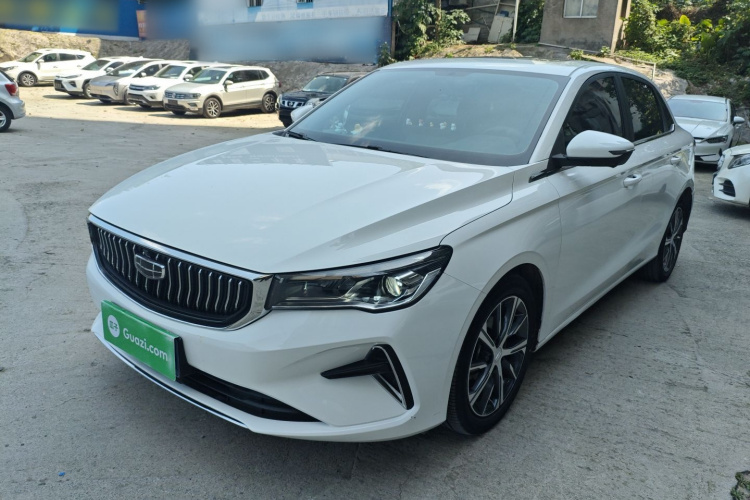 GEELY Emgrand 2024 изображение автомобиля #2