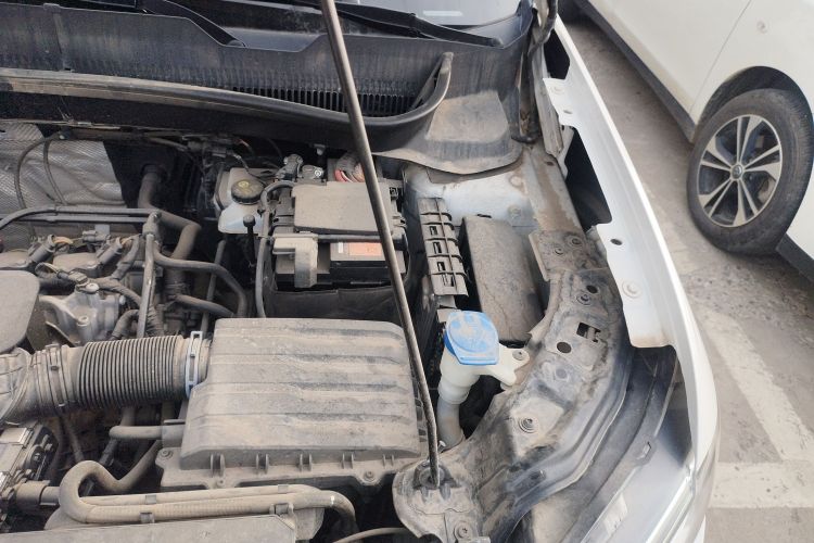 Volkswagen T-Cross 2020 car image #27