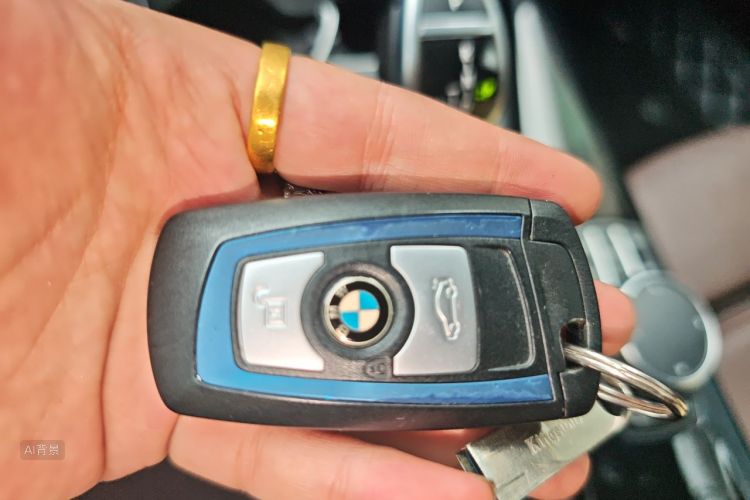 BMW 3 Series 2017 #10 BMW 3 Series 2017 car image #10