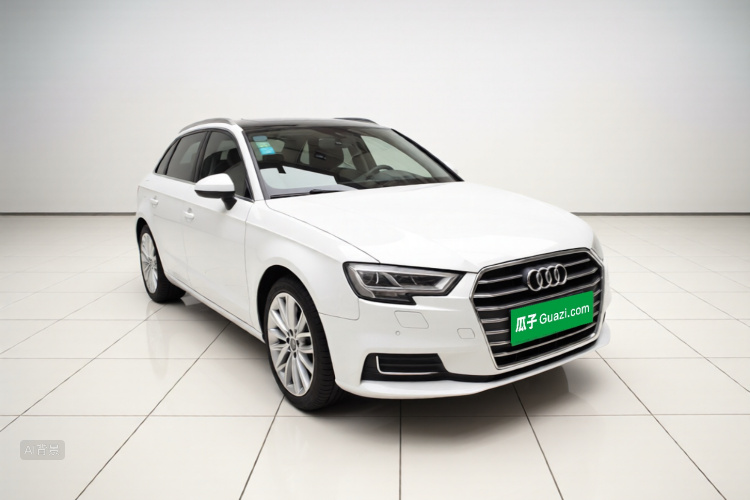 Audi A3 2019 immagine di auto #4