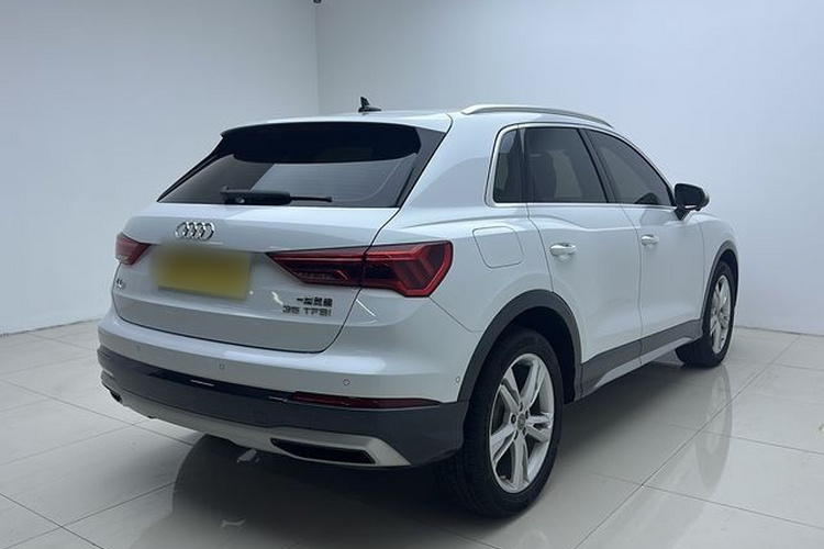 Audi Q3 2021 image de voiture #9