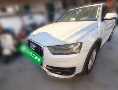 Audi Q3 2016 Audi Q3 2016 immagine di auto
