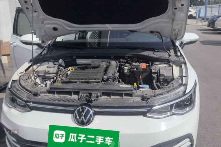 Volkswagen Golf 2021 car image #22