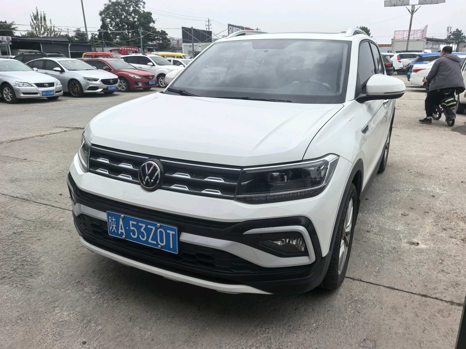 Volkswagen T-Cross 2022 car image 